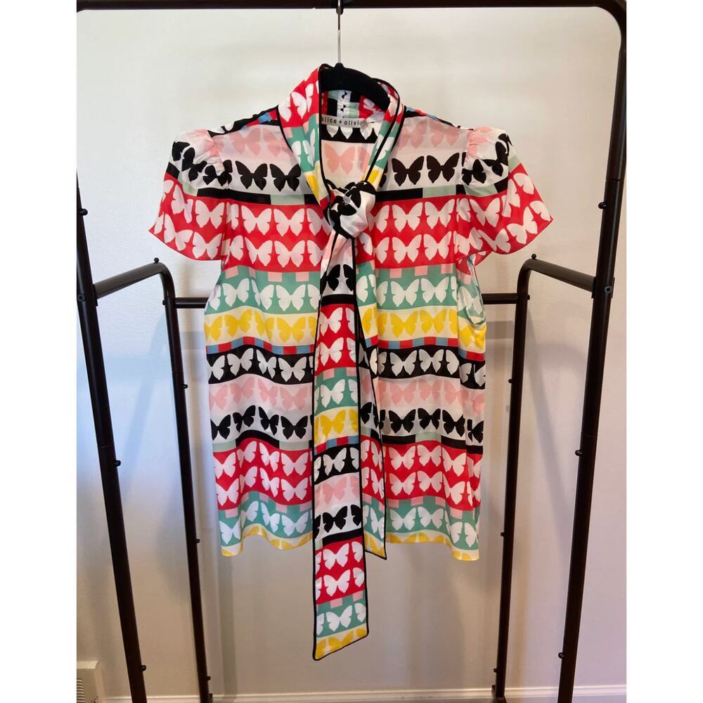 Alice and Olivia Jeannie Butterfly Print Piped Bow Silk Top size S small - Picture 2 of 6